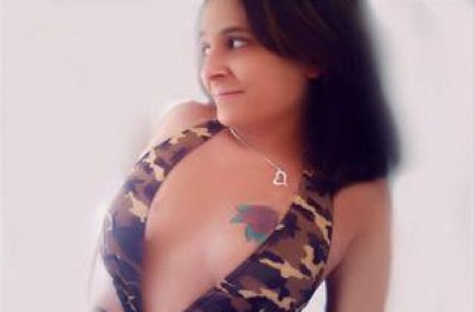 Profil von: Luder Svenja - taetowierte cam, bilder bisexuell
